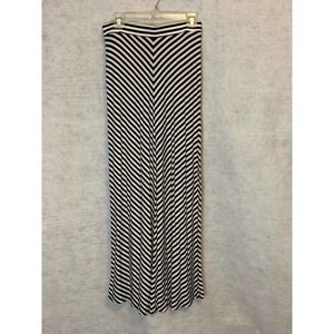 Leyla Black/White Chevron Print Maxi Skirt Women's Size M
